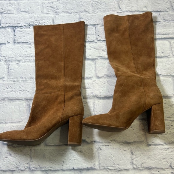 Chinese Laundry “Kraft” Brown Suede Knee-High Heeled Boots. Size 8.5. - Picture 3 of 8